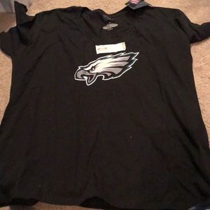 Women’s Eagles shirt